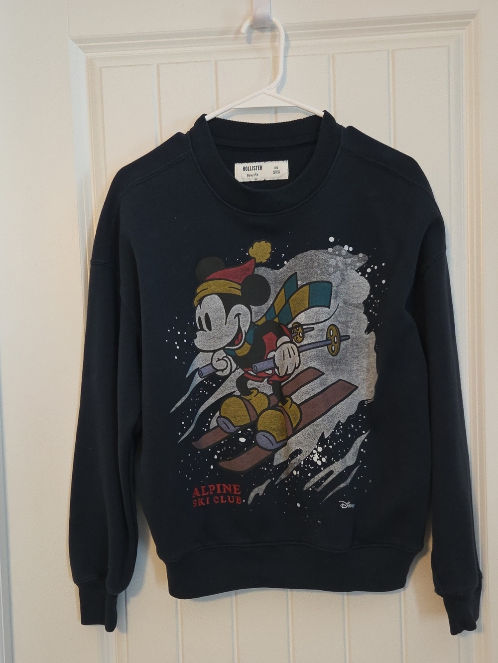 Hollister Men's Navy Crewneck with Mickey Ski Graphic